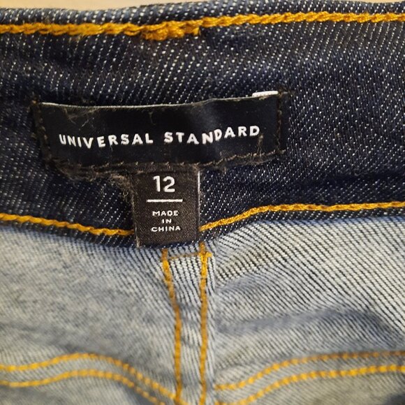 Universal Standard Stevie high-rise cuffed leg jeans - Picture 4 of 6